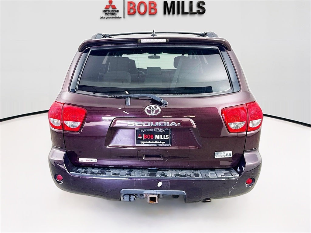 2016 Toyota Sequoia SR5 5.7L