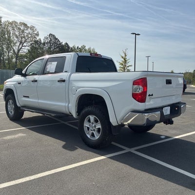 2017 Toyota Tundra SR5 Lift Lab