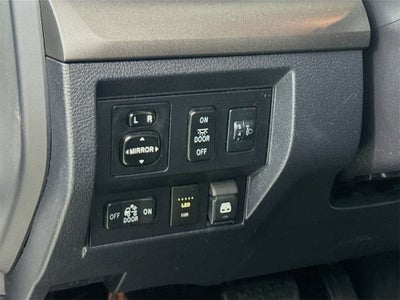 2017 Toyota Tundra SR5 CrewMax