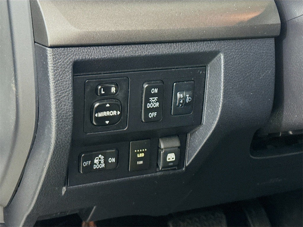 2017 Toyota Tundra SR5 CrewMax