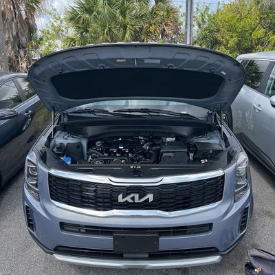 2022 Kia Telluride LX