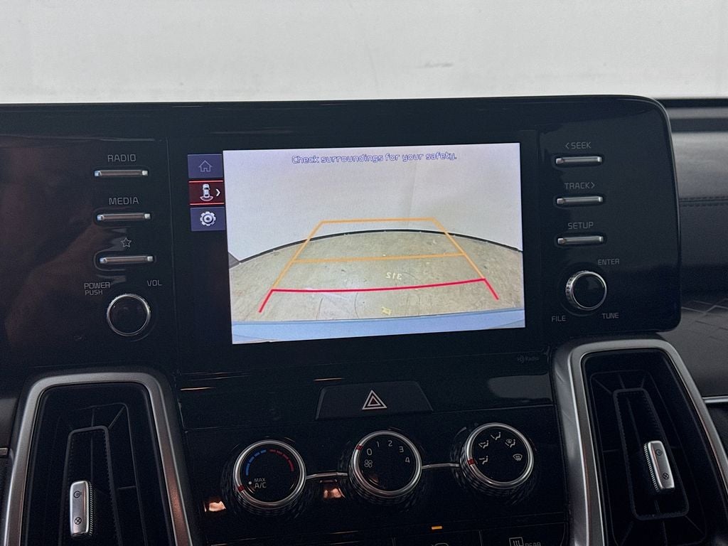 2022 Kia Sorento LX