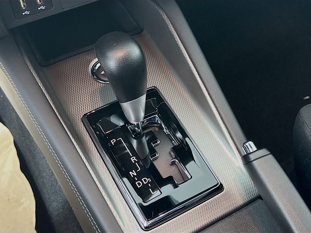 2026 Mitsubishi Outlander Sport 2.0 ES