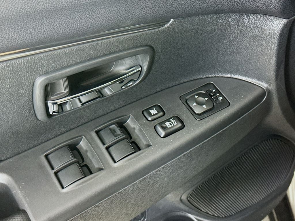 2026 Mitsubishi Outlander Sport S