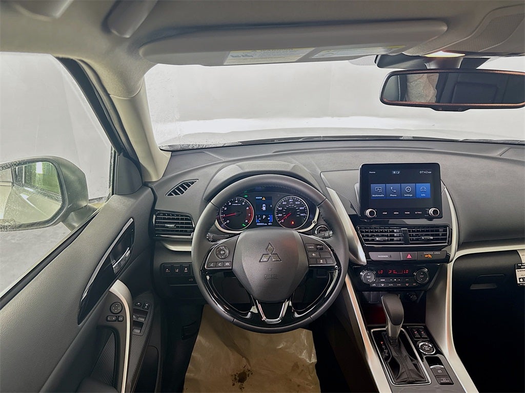 2026 Mitsubishi Eclipse Cross SE