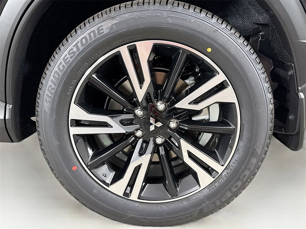 2026 Mitsubishi Eclipse Cross SE