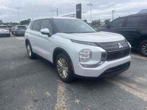 2024 Mitsubishi Outlander ES