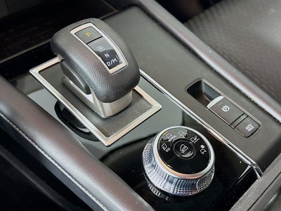 2024 Mitsubishi Outlander ES