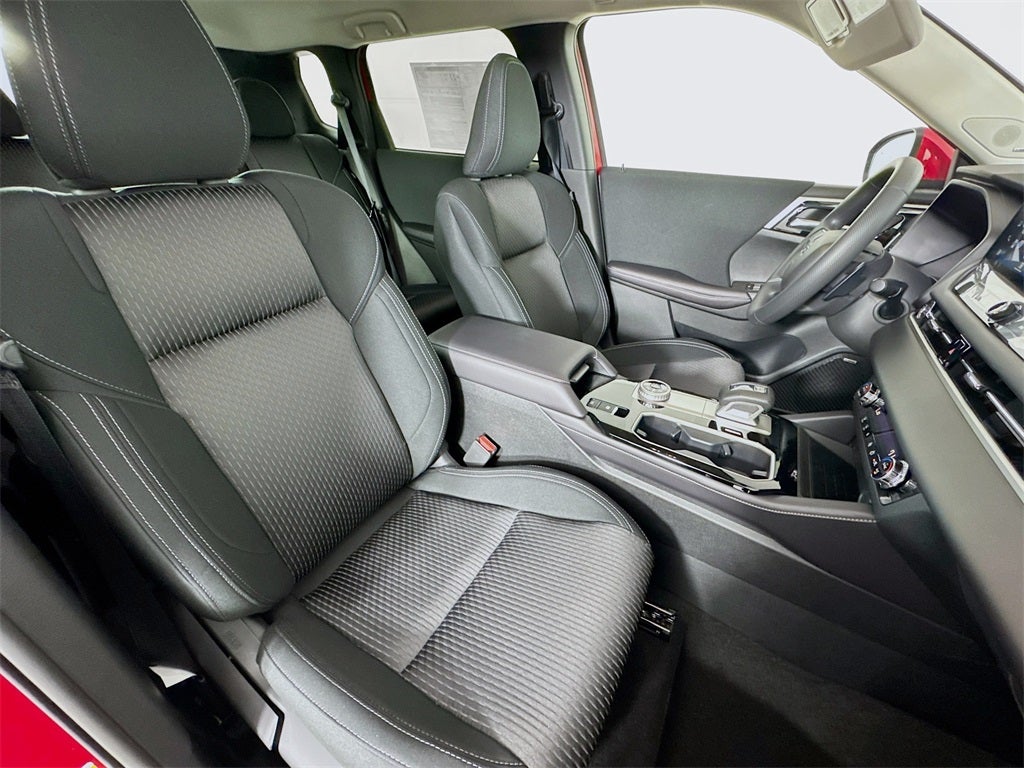 2025 Mitsubishi Outlander ES