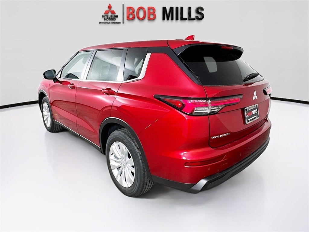 2025 Mitsubishi Outlander ES