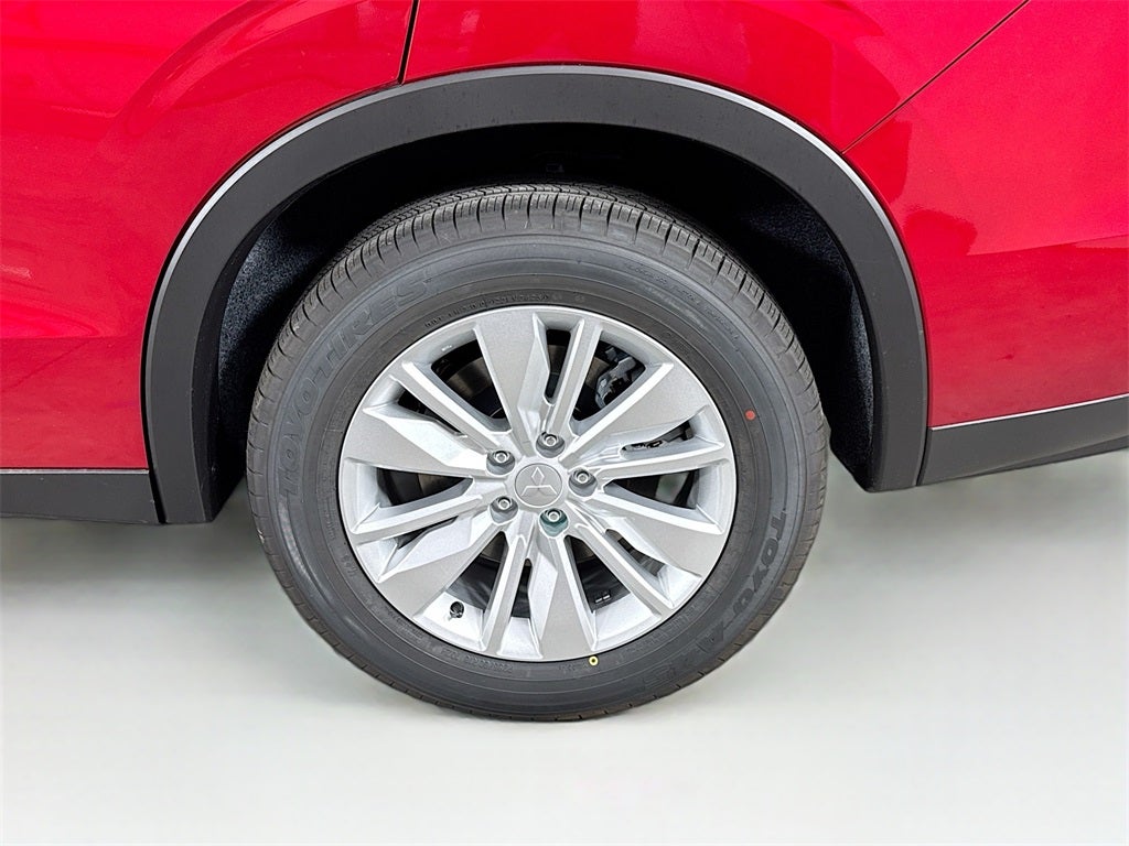 2025 Mitsubishi Outlander ES