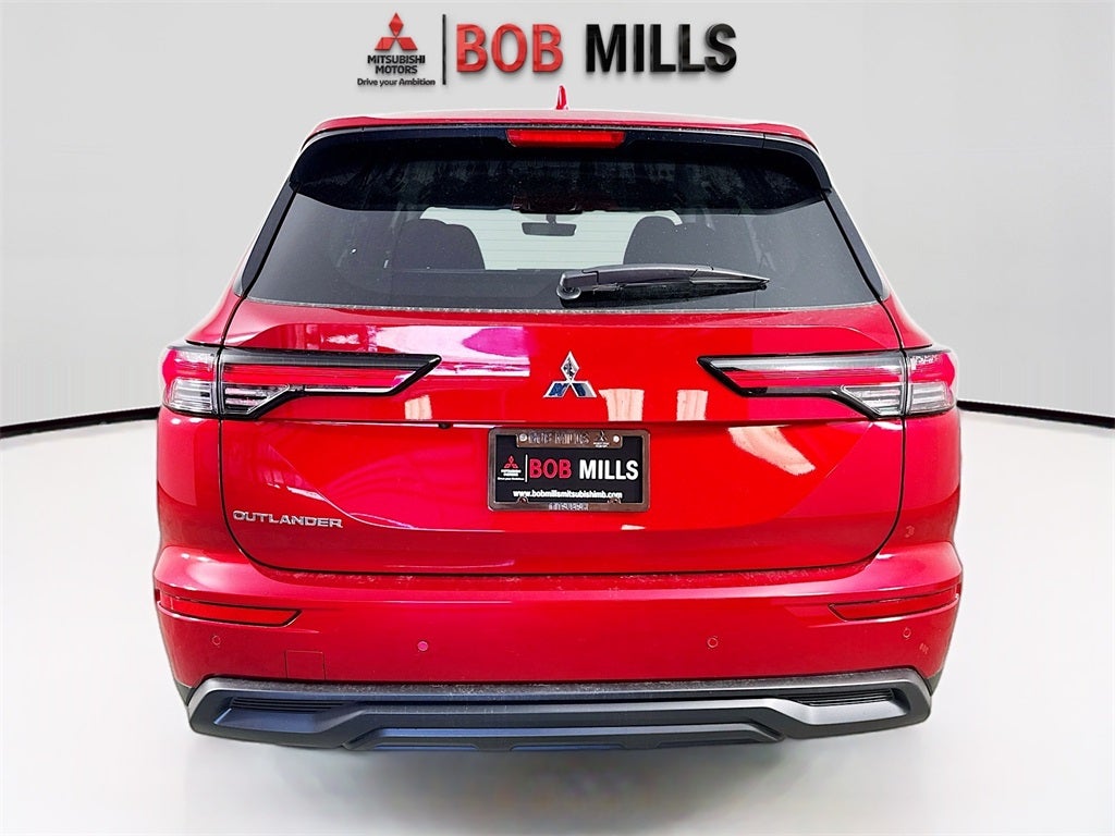 2025 Mitsubishi Outlander ES
