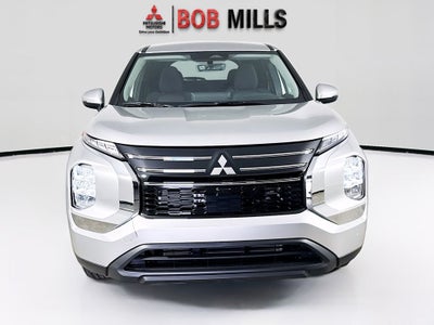 2026 Mitsubishi Outlander ES