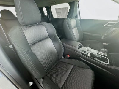 2026 Mitsubishi Outlander ES