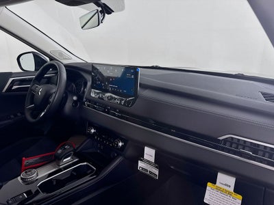 2026 Mitsubishi Outlander ES