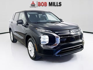 2026 Mitsubishi Outlander ES