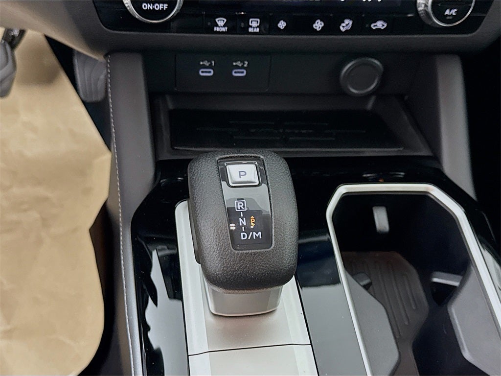 2026 Mitsubishi Outlander ES