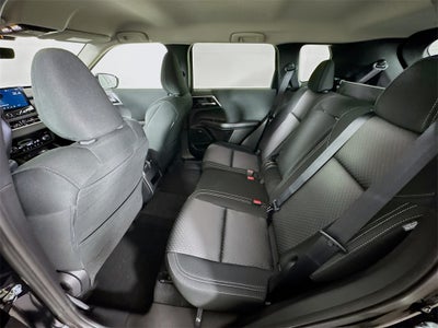 2026 Mitsubishi Outlander ES