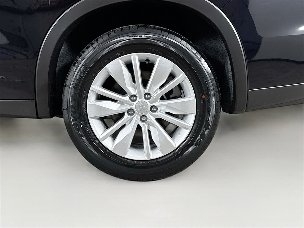 2026 Mitsubishi Outlander ES