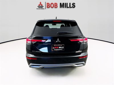2025 Mitsubishi Outlander SE