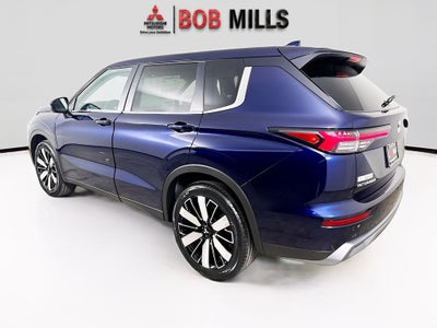 2026 Mitsubishi Outlander SE