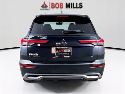 2026 Mitsubishi Outlander SE