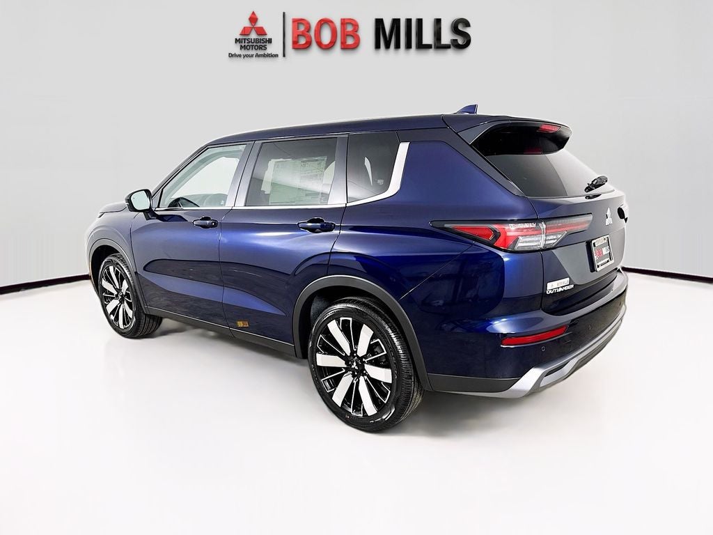 2026 Mitsubishi Outlander SE