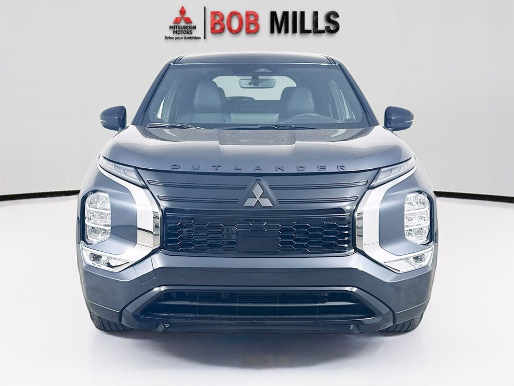 2026 Mitsubishi Outlander LE