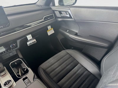 2026 Mitsubishi Outlander LE