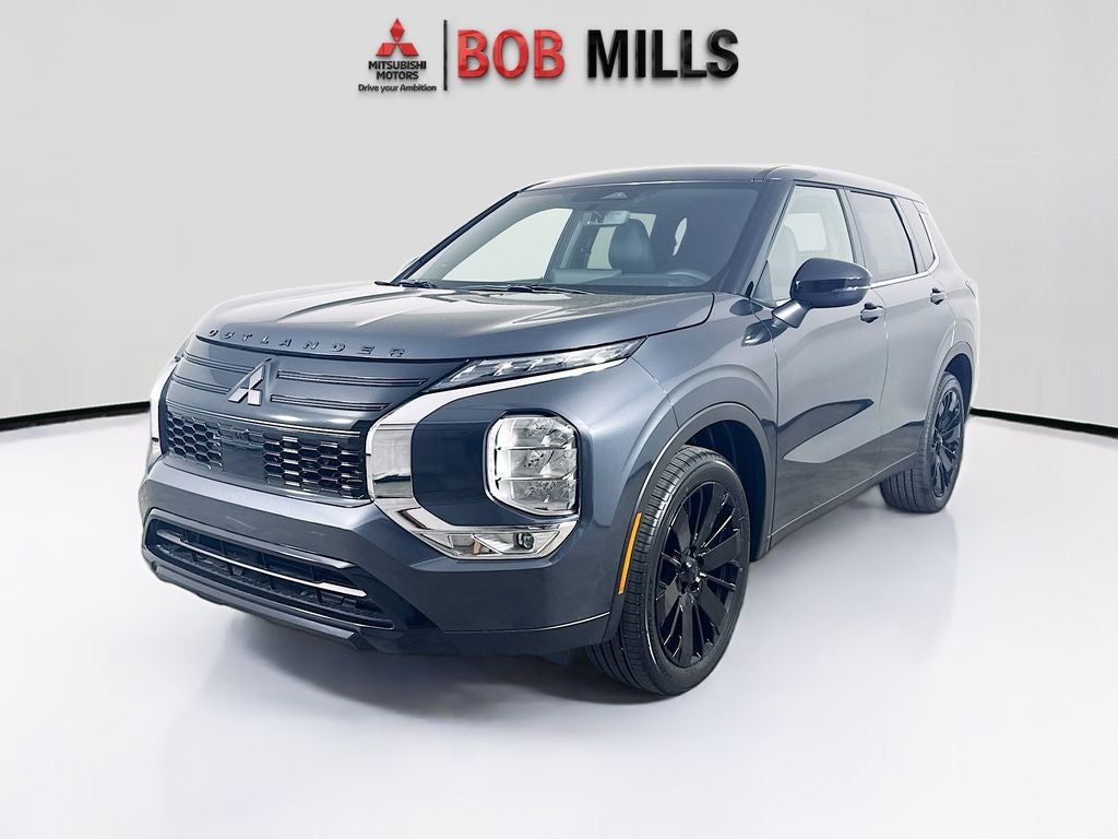 2026 Mitsubishi Outlander LE