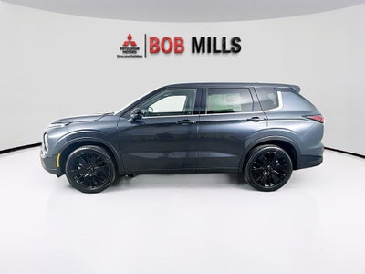 2026 Mitsubishi Outlander LE