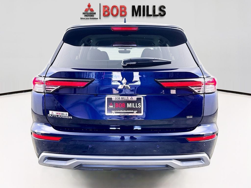 2026 Mitsubishi Outlander SE