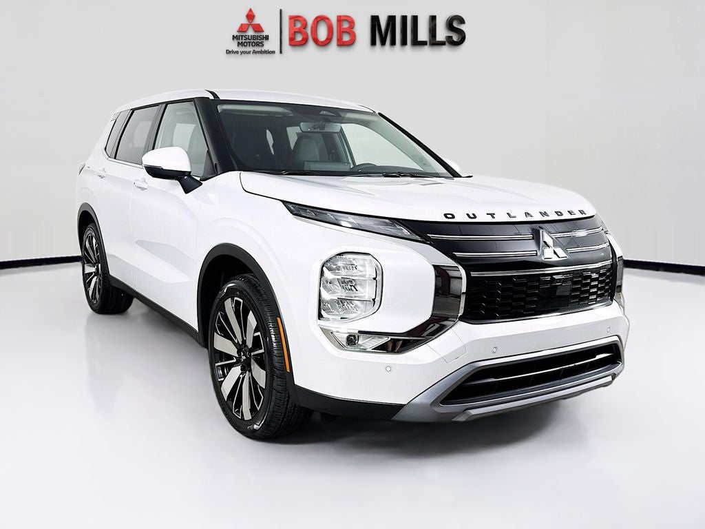 2026 Mitsubishi Outlander SE