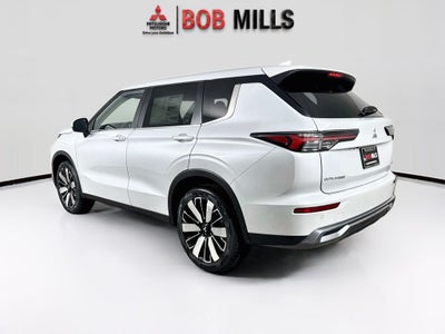 2026 Mitsubishi Outlander SE