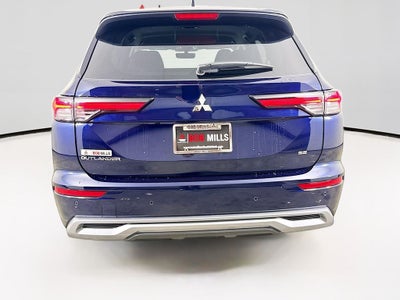 2026 Mitsubishi Outlander SE