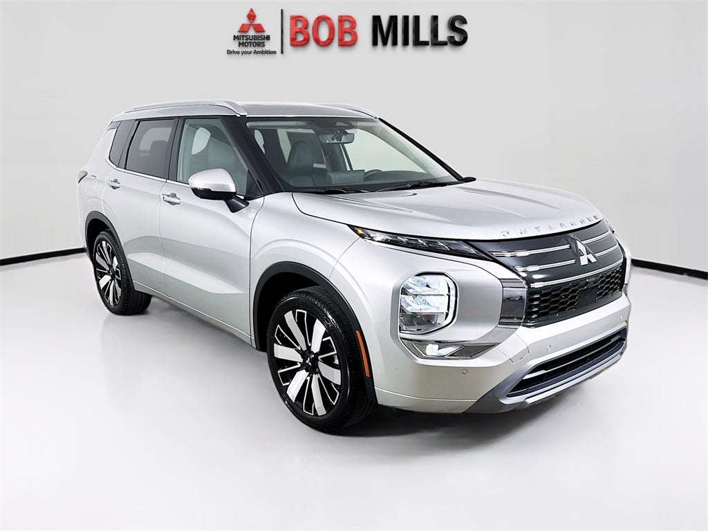 2025 Mitsubishi Outlander SEL