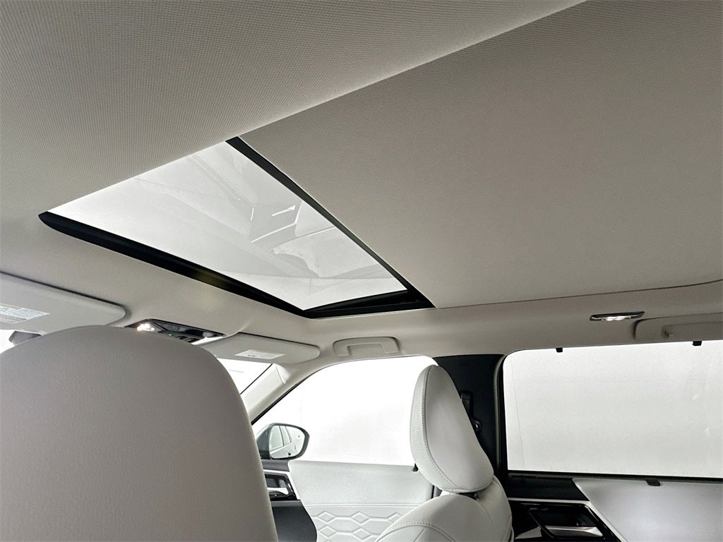 2025 Mitsubishi Outlander SEL