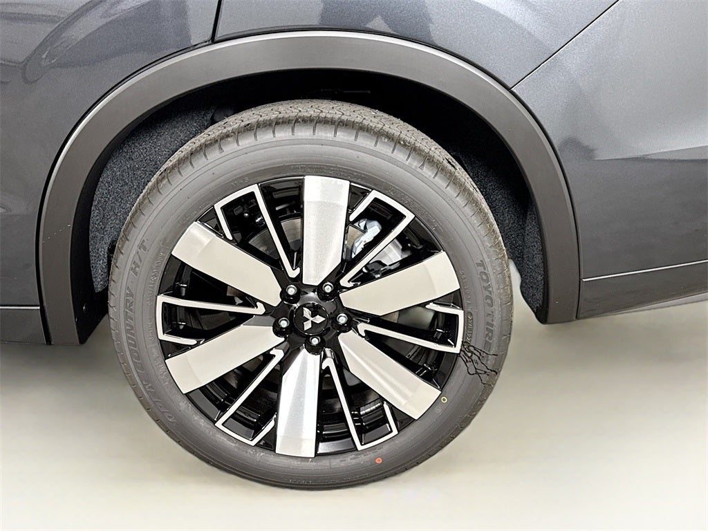 2025 Mitsubishi Outlander SEL