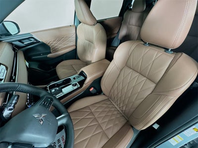 2025 Mitsubishi Outlander SEL