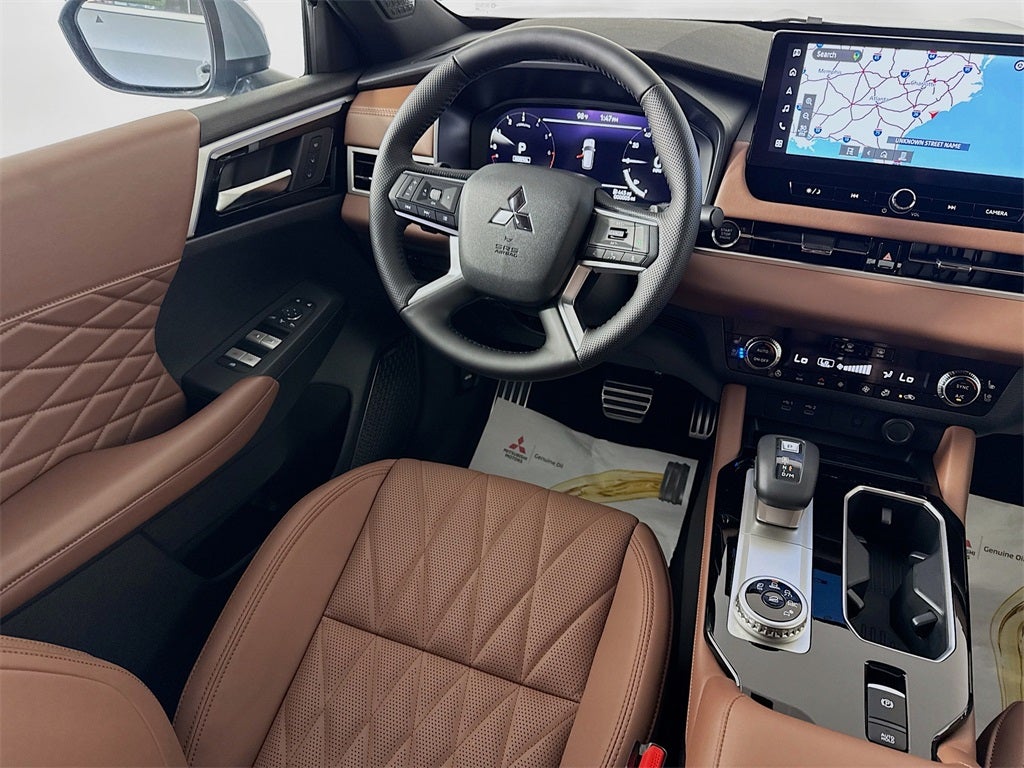 2025 Mitsubishi Outlander SEL