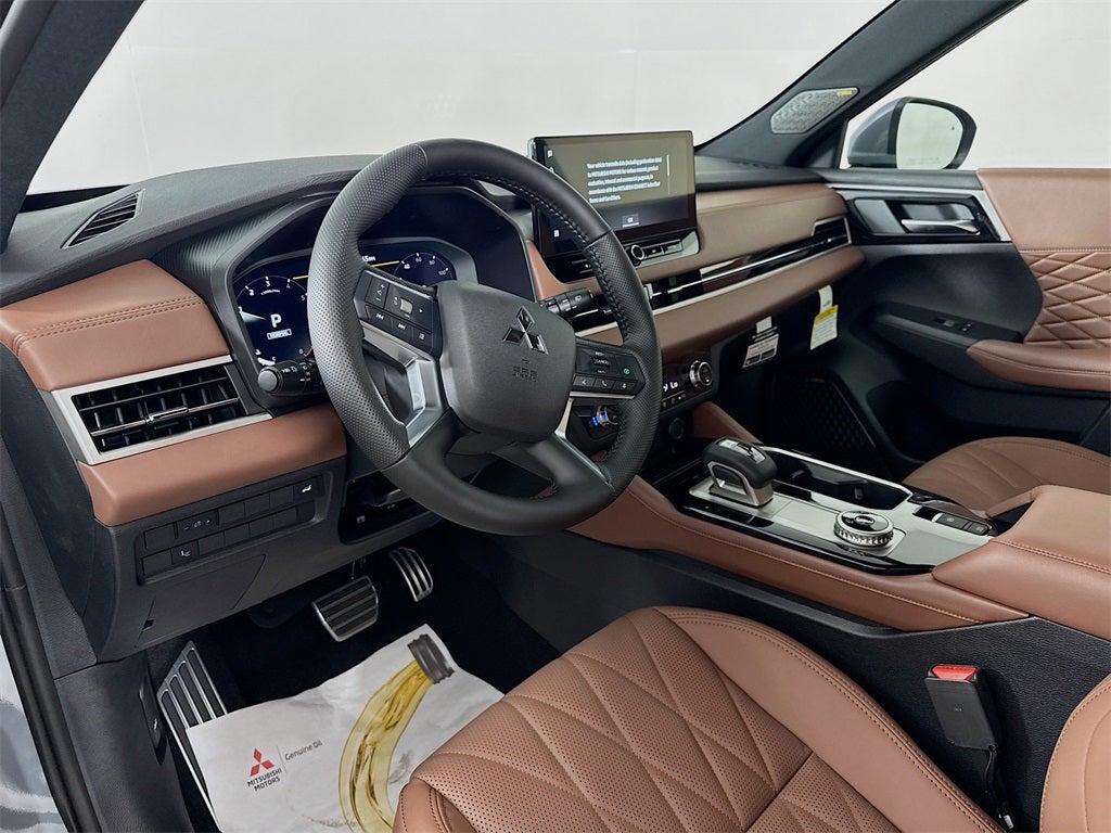 2025 Mitsubishi Outlander SEL