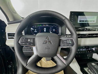 2025 Mitsubishi Outlander SEL