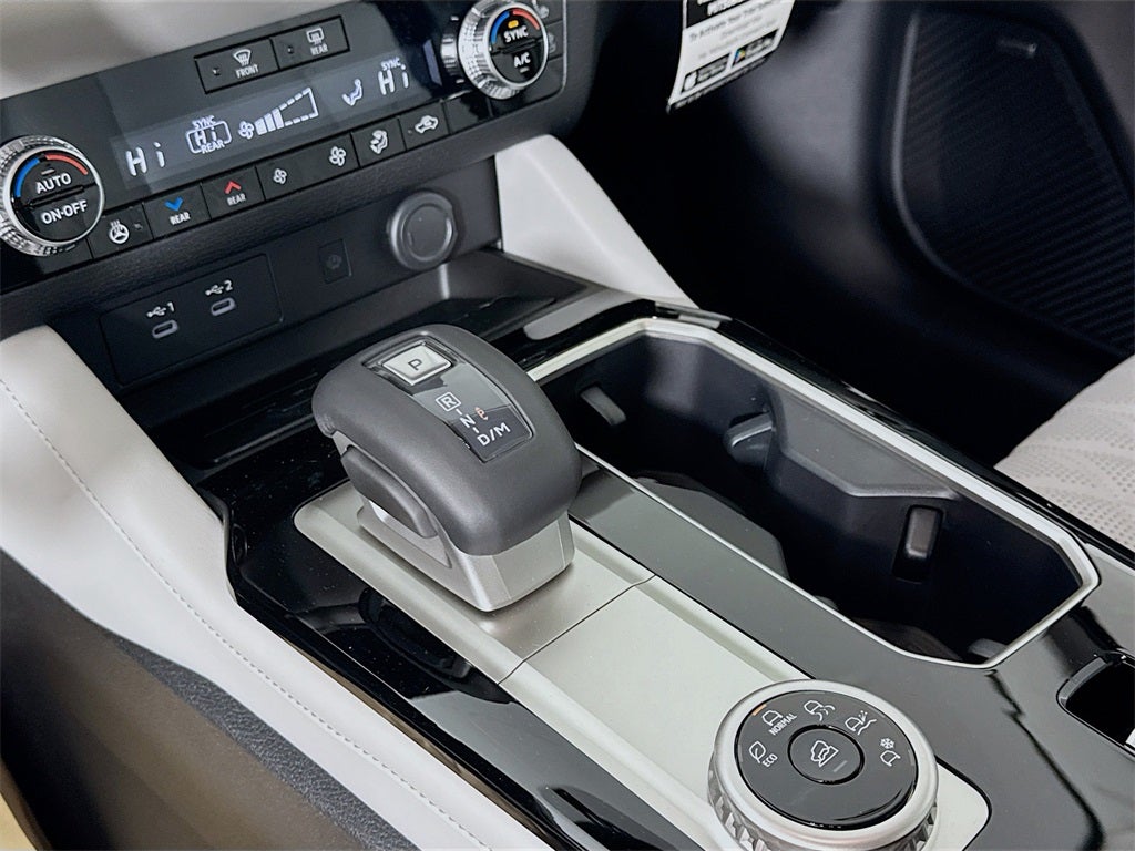 2025 Mitsubishi Outlander SEL