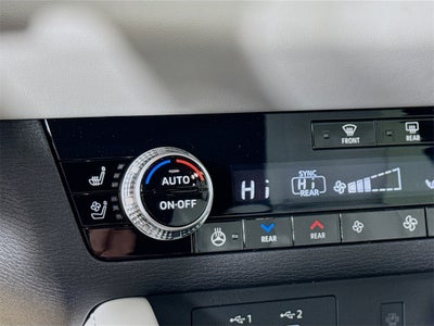 2025 Mitsubishi Outlander SEL