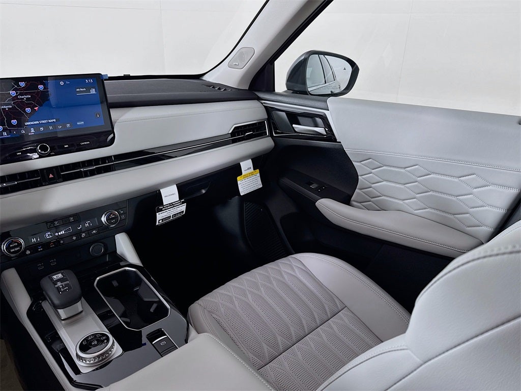 2025 Mitsubishi Outlander SEL