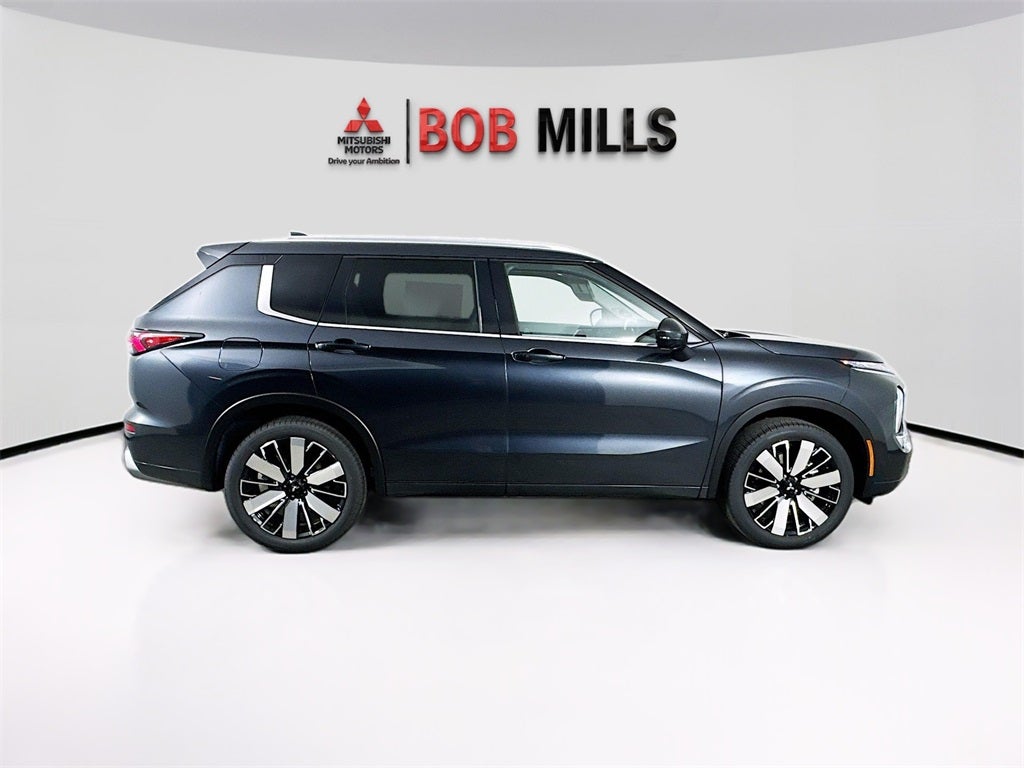 2025 Mitsubishi Outlander SEL