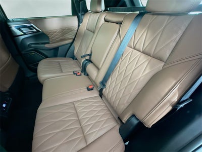 2025 Mitsubishi Outlander SEL