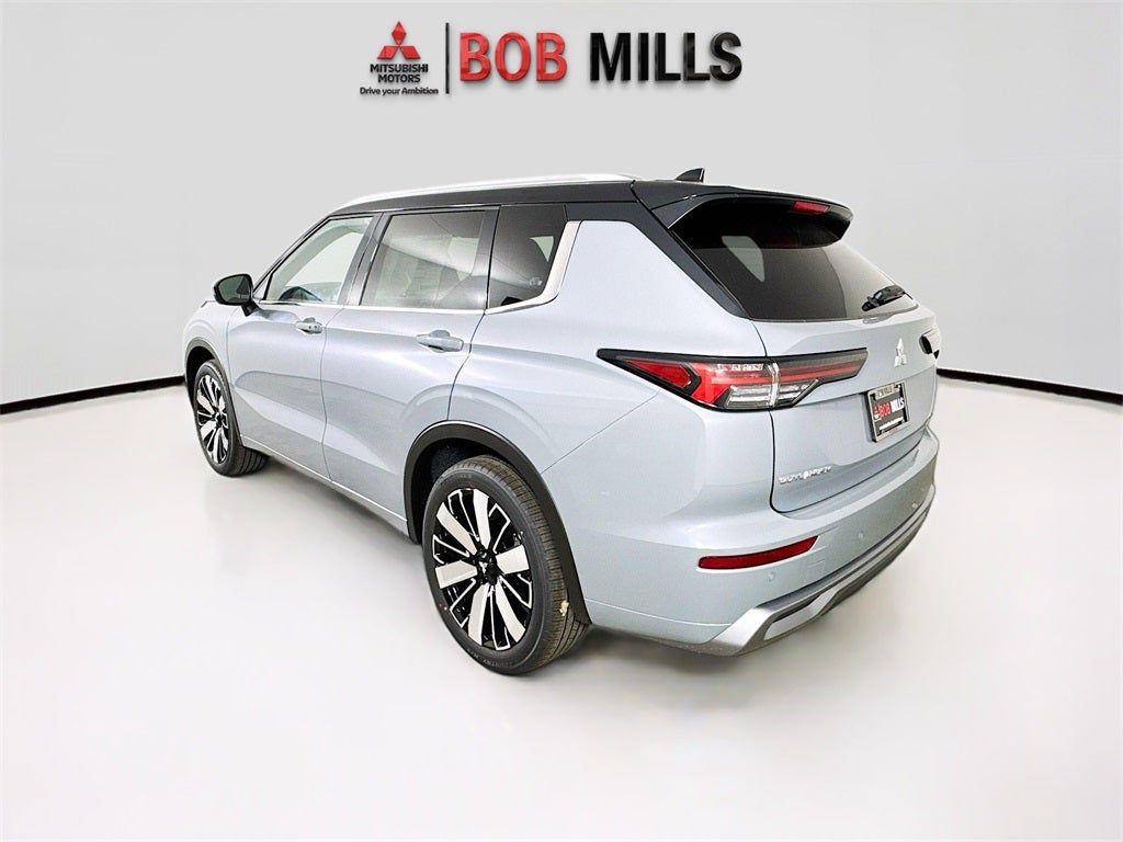2025 Mitsubishi Outlander SEL