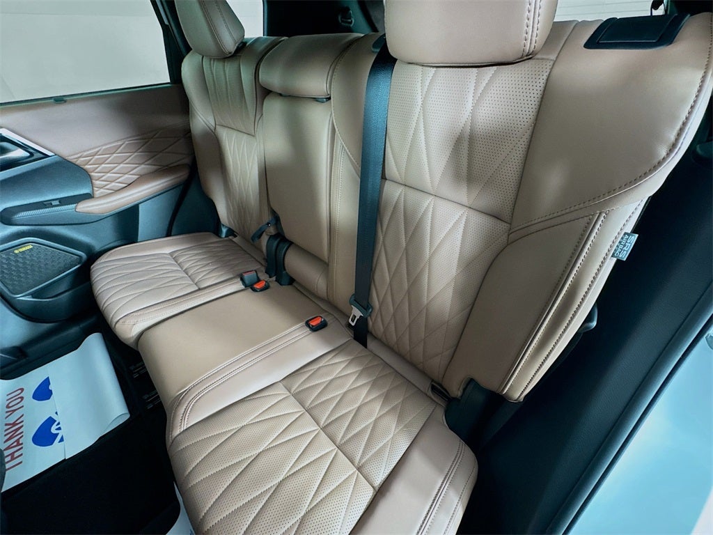 2025 Mitsubishi Outlander SEL