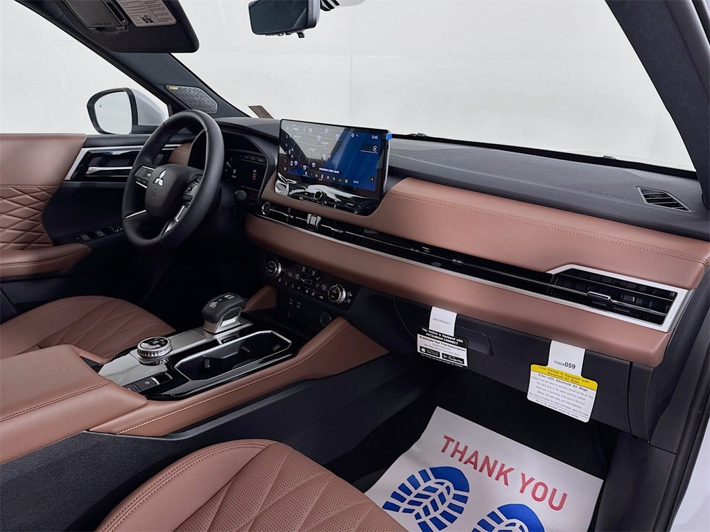 2025 Mitsubishi Outlander SEL